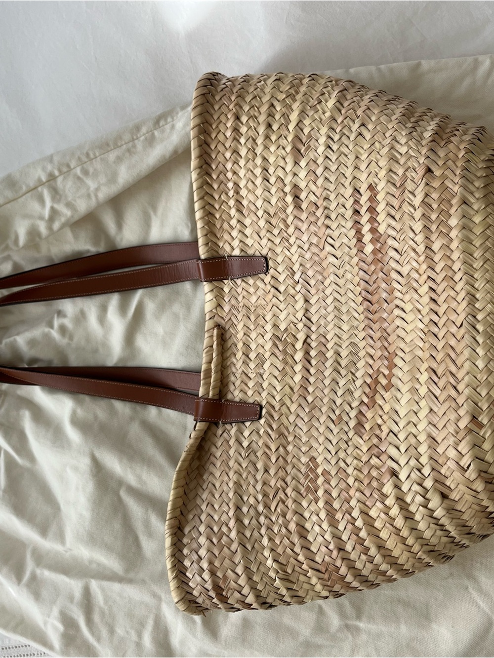 Celine Medium Classic Panier in Palm Leaves and Calfskin - Picture 2 of 12